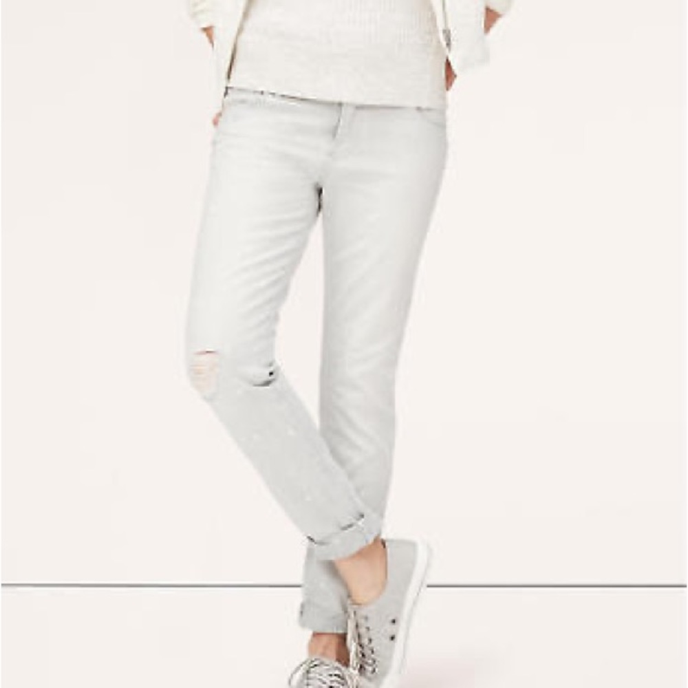 Ann Taylor LOFT Relaxed Skinny jeans.Railway Pinstripe EUC Size 25/0 Price drop!